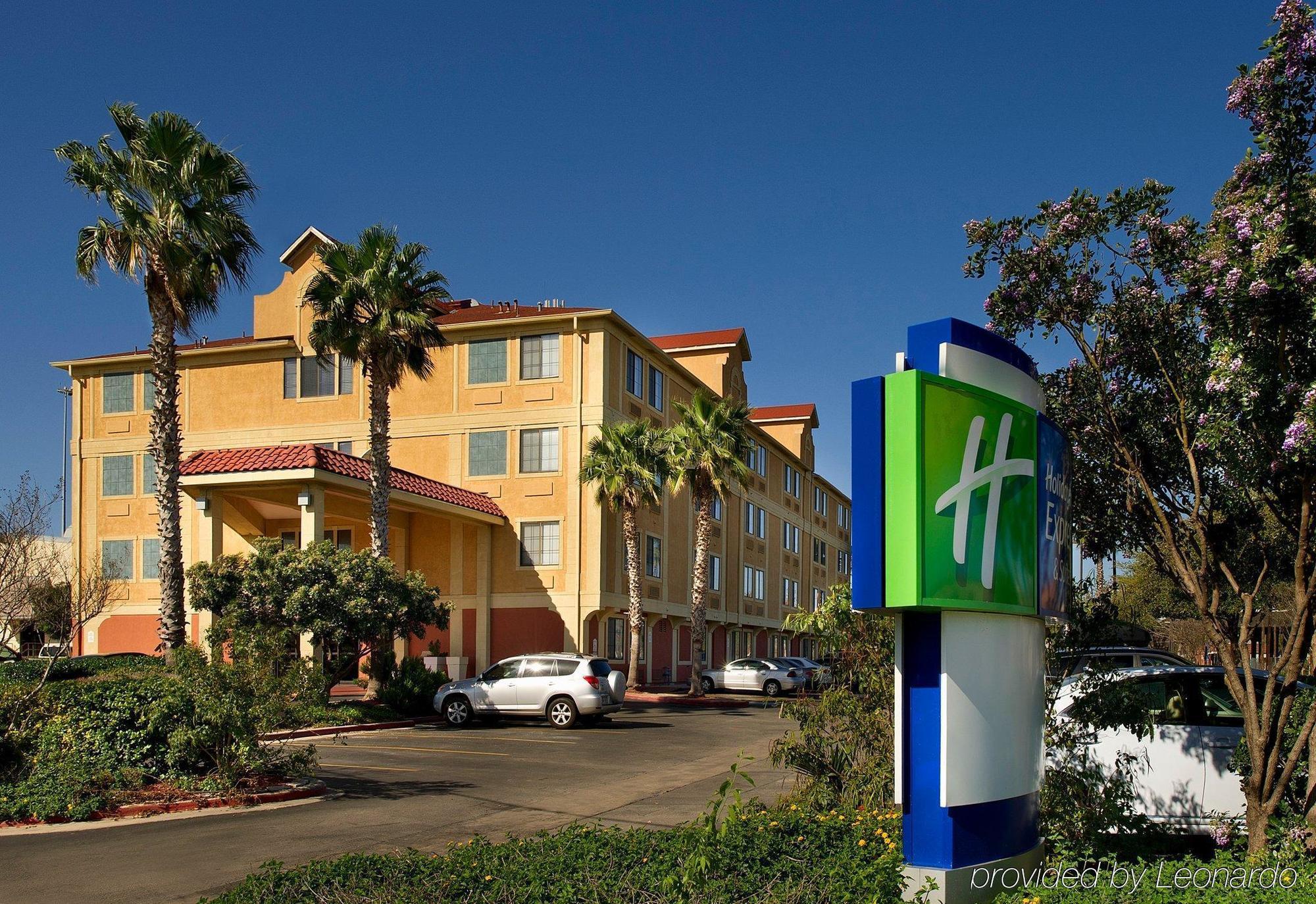 Holiday Inn Express & Suites San Antonio - Downtown Market Area By Ihg Exterior foto